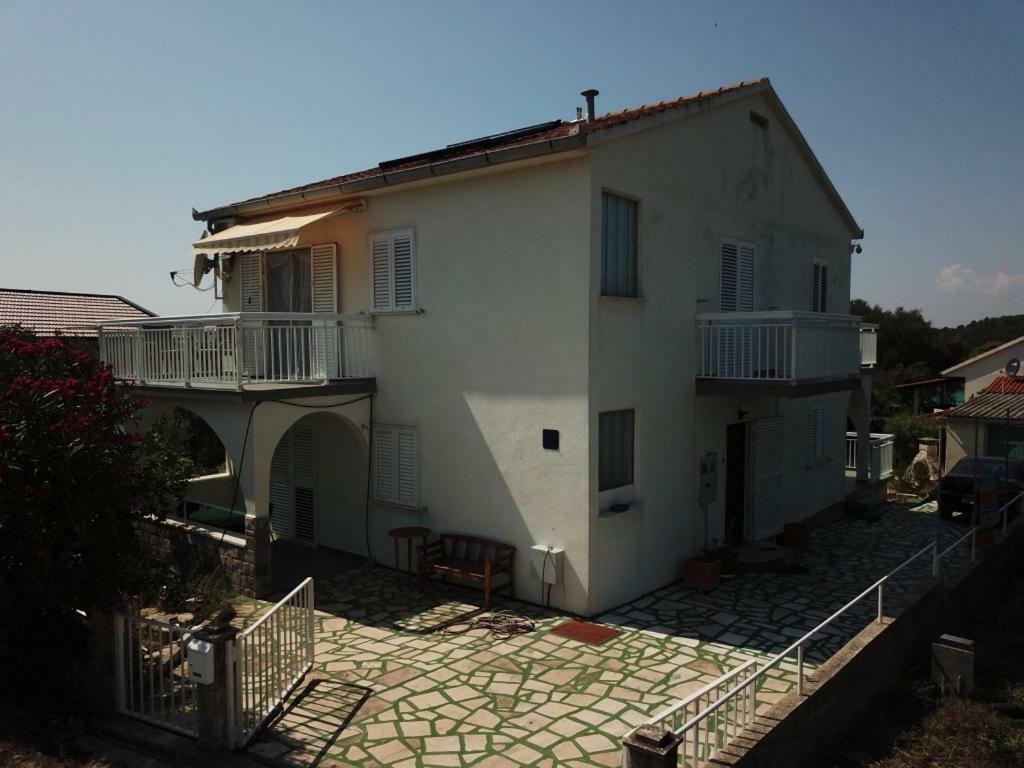 Neca Apartament