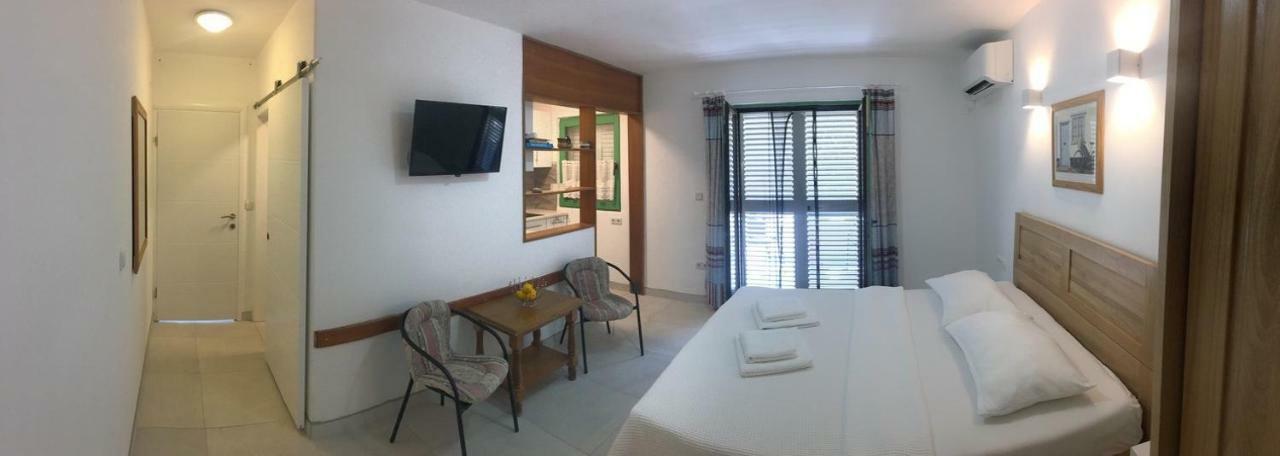 Apartament Neca *